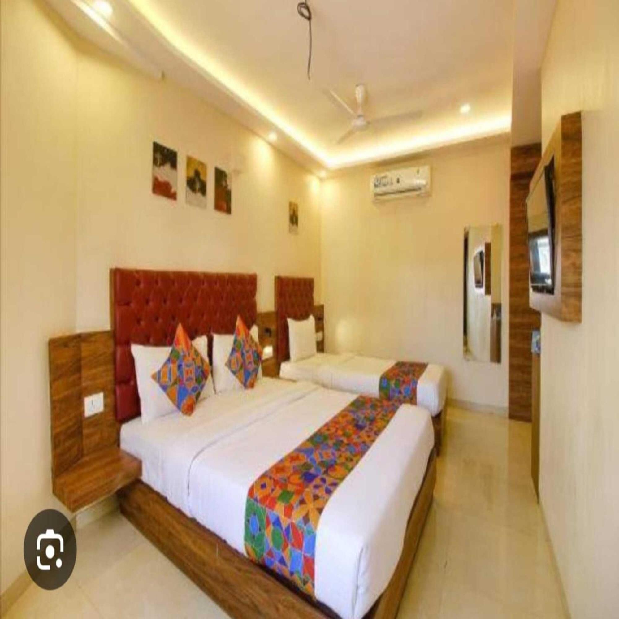 Hotel Elegant - Mohammed Ali Road 뭄바이 외부 사진